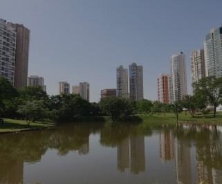 ônibus saindo da Rodoviária de Uberlândia para Goiânia